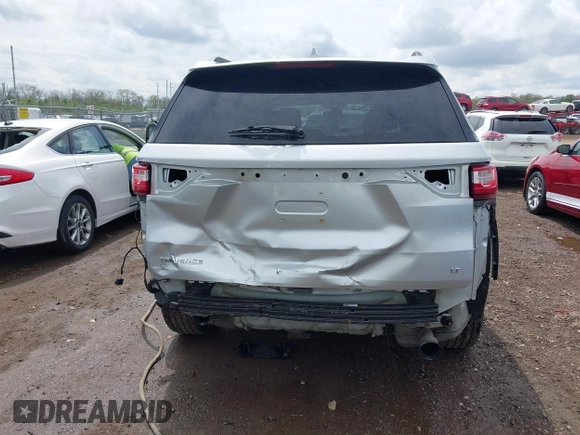 2019 Chevrolet Traverse LT Cloth with VIN 1GNERGKW6KJ114174, listed as a IAAI auction lot 42104133 with 135,410 mi miles. Bid and sale history available at carsss.com. Image 17.
