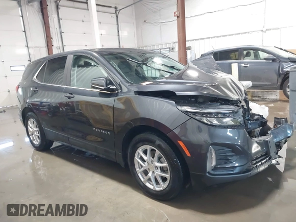 2022 Chevrolet Equinox LT z VIN 2GNAXKEV8N6109022, wystawiony jako IAAI lot #41614275 z przebiegiem 58 428 mil mil oraz . Historia ofert i sprzedaży dostępna na DreamBid. Obrazek 13.