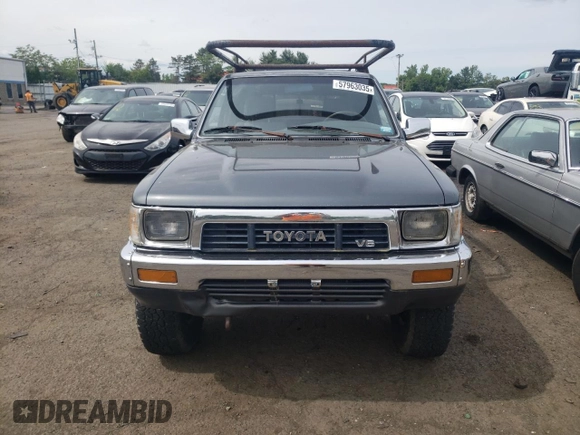 1991 Toyota Pickup DLX z VIN JT4VN13G3M5064161, wystawiony jako Copart lot #57963035 z przebiegiem 232 994 mil mil oraz Szkody całkowita. Historia ofert i sprzedaży dostępna na DreamBid. Obrazek 5.