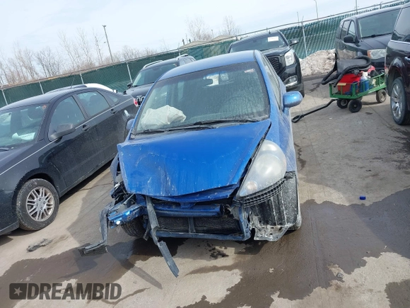 2007 Honda Fit Sport z VIN JHMGD38687S066337, wystawiony jako IAAI lot #41650915 z przebiegiem 227 776 mil mil oraz . Historia ofert i sprzedaży dostępna na DreamBid. Obrazek 13.