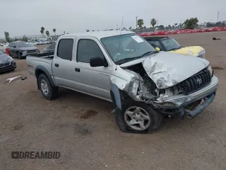 2002 Toyota Tacoma PreRunner z VIN 5TEGN92N62Z109532, wystawiony jako IAAI lot #42359192 z przebiegiem 234 129 mil mil oraz . Historia ofert i sprzedaży dostępna na DreamBid. Obrazek 1.