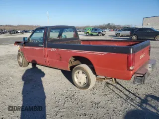 1982 GMC Sonoma z VIN 1GTCS14B0C8510847, wystawiony jako Copart lot #88016755 z przebiegiem 115 197 mil mil oraz Szkody całkowita. Historia ofert i sprzedaży dostępna na DreamBid. Obrazek 2.