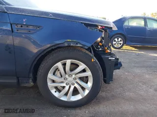 2018 Land Rover Discovery HSE with VIN SALRR2RV4JA054073, listed as a IAAI auction lot 41179678 with 106,300 mi miles. Bid and sale history available at carsss.com. Image 19.