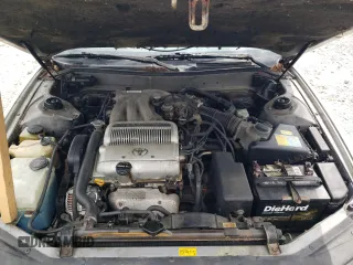 1993 Toyota Camry z VIN 4T1VK13EXPU097316, wystawiony jako Copart lot #58642935 z przebiegiem 81 760 mil mil oraz Czysty tytuł • Clean title. Historia ofert i sprzedaży dostępna na DreamBid. Obrazek 11.
