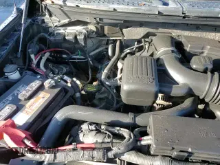 2010 Ford F-150 XL с VIN 1FTFX1EV2AFD06521, выставлен на аукционе Copart как лот 83092304 с пробегом 158 827 миль миль и Списание • Salvage title. История ставок и продаж доступна на DreamBid. Изображение 13.