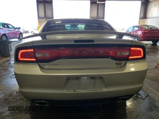2012 Dodge Charger Police z VIN 2C3CDXAT8CH230344, wystawiony jako Copart lot #55970325 z przebiegiem 191 574 mil mil oraz Szkoda całkowita • Salvage title. Historia ofert i sprzedaży dostępna na DreamBid. Obrazek 6.
