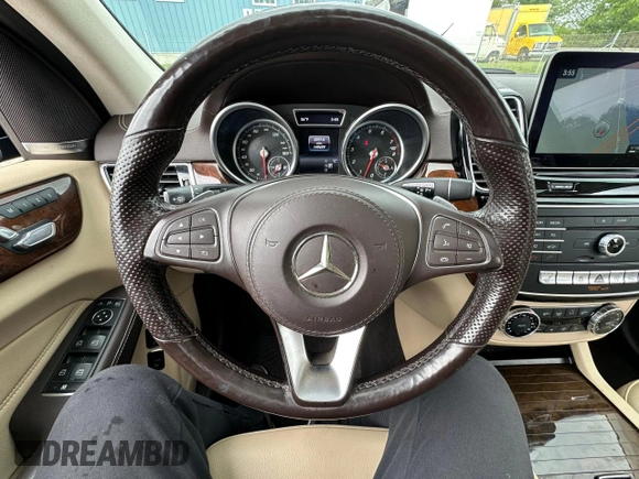 2019 Mercedes-Benz GLS 450 z VIN 4JGDF6EE6KB216140, wystawiony jako Copart lot #58236845 z przebiegiem 149 699 mil mil oraz Czysty tytuł • Clean title. Historia ofert i sprzedaży dostępna na DreamBid. Obrazek 15.