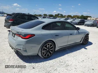 2022 BMW 4 Series 430i z VIN WBA63AV04NFM02881, wystawiony jako Copart lot #49373595 z przebiegiem 33 722 mil mil oraz Szkoda całkowita • Salvage title. Historia ofert i sprzedaży dostępna na DreamBid. Obrazek 3.