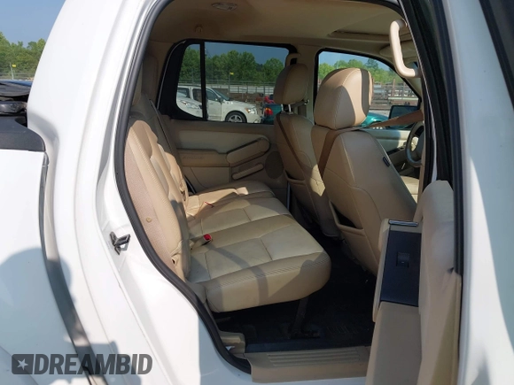 2007 Ford Explorer Sport Trac Limited с VIN 1FMEU53827UA12738, выставлен на аукционе IAAI как лот 42390820 с пробегом 227 389 миль миль и . История ставок и продаж доступна на DreamBid. Изображение 8.