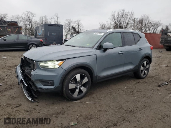 2021 Volvo XC40 Momentum with VIN YV4162UK9M2446794, listed as a Copart auction lot 43543885 with 67,921 mi miles and Salvage Title. Bid and sale history available at DreamBid. Image 1.