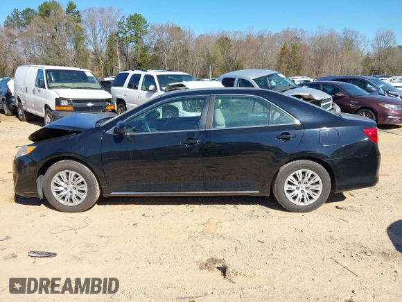2014 Toyota Camry L with VIN 4T4BF1FK8ER444573, listed as a IAAI auction lot 41815381 with 162,662 mi miles. Bid and sale history available at carsss.com. Image 14.