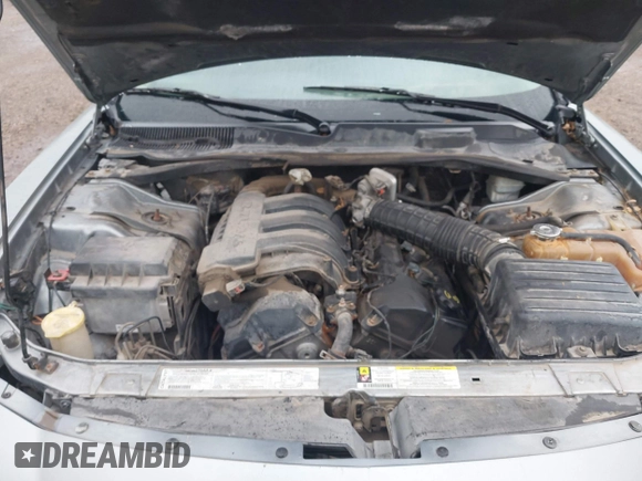 2007 Dodge Charger with VIN 2B3KA43R27H775396, listed as a IAAI auction lot 41324693 with 225,273 mi miles and . Bid and sale history available at DreamBid. Image 9.