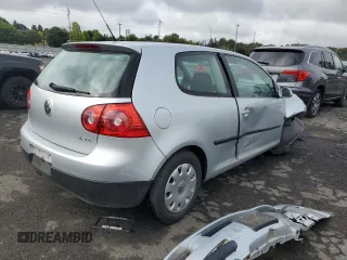 2007 Volkswagen Rabbit z VIN WVWBR71K47W063083, wystawiony jako Copart lot #44718495 z przebiegiem Nie podano mil oraz Szkoda całkowita • Salvage title. Historia ofert i sprzedaży dostępna na DreamBid. Obrazek 3.