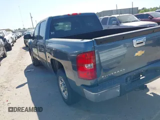 2008 Chevrolet Silverado 1500 Work Truck with VIN 2GCEC13C181113268, listed as a IAAI auction lot 41995026 with 131,071 mi miles and . Bid and sale history available at DreamBid. Image 3.