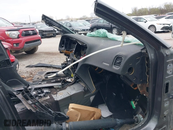 2019 Dodge Charger R/T z VIN 2C3CDXCT7KH527794, wystawiony jako IAAI lot #41946652 z przebiegiem Nie podano mil oraz . Historia ofert i sprzedaży dostępna na DreamBid. Obrazek 5.