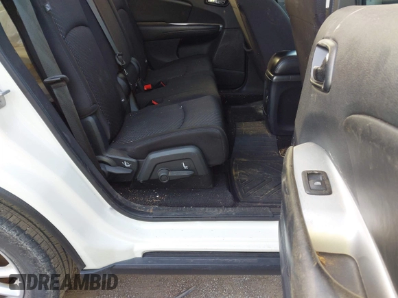 2014 Dodge Journey SXT with VIN 3C4PDCBG6ET189875, listed as a IAAI auction lot 40965845 with 174,292 mi miles and . Bid and sale history available at DreamBid. Image 8.