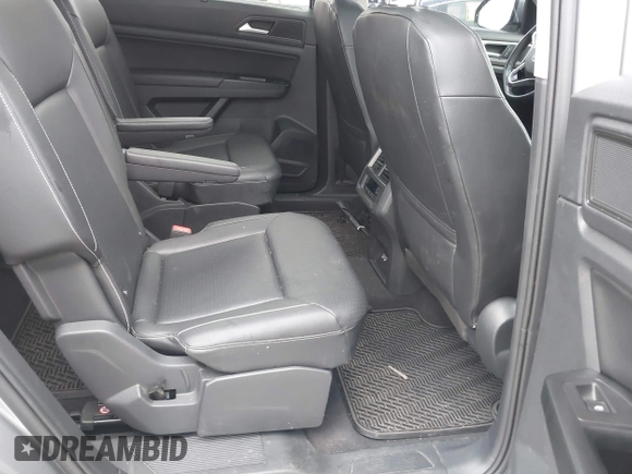 2021 Volkswagen Atlas SE with VIN 1V2RR2CA8MC534539, listed as a IAAI auction lot 42085193 with 43,390 mi miles and . Bid and sale history available at DreamBid. Image 8.