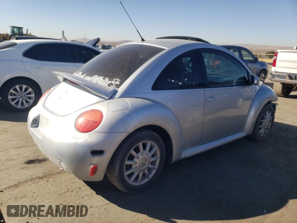 2005 Volkswagen New Beetle Coupe GLS with VIN 3VWCK31C05M418237, listed as a Copart auction lot 43439375 with 99,981 mi miles and Salvage Title. Bid and sale history available at carsss.com. Image 3.