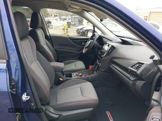 2024 Subaru Forester Sport with VIN JF2SKAEC8RH403364, listed as a IAAI auction lot 41845550 with 33,114 mi miles. Bid and sale history available at carsss.com. Image 5.