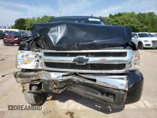 2010 Chevrolet Silverado 1500 LT with VIN 1GCSCSEA4AZ291354, listed as a Copart auction lot 62496044 with 185,507 mi miles and Salvage Title. Bid and sale history available at DreamBid. Image 5.