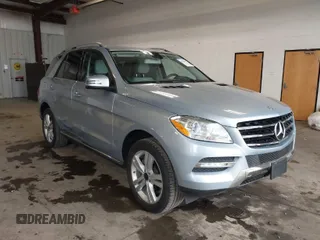 2014 Mercedes-Benz M ML 350 with VIN 4JGDA5HBXEA416622, listed as a IAAI auction lot 41946618 with 80,527 mi miles. Bid and sale history available at carsss.com. Image 1.