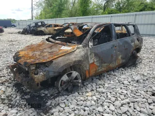 2010 Toyota RAV4 Sport с VIN JTMRF4DV0A5037217, выставлен на аукционе Copart как лот 55123555 с пробегом Не указан миль и На запчасти • Non repairable. История ставок и продаж доступна на DreamBid. Изображение 1.