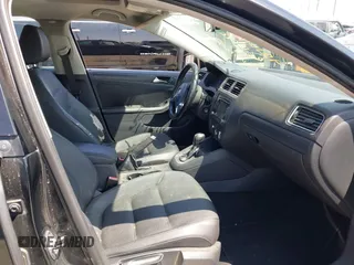 2011 Volkswagen Jetta SE с VIN 3VWDZ7AJ6BM379316, выставлен на аукционе IAAI как лот 42101190 с пробегом 145 496 миль миль и . История ставок и продаж доступна на DreamBid. Изображение 5.