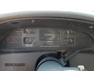 1995 Chevrolet Caprice with VIN 1G1BL52P1SR172763, listed as a Copart auction lot 55536305 with 386,536 mi miles and Clean Title. Bid and sale history available at DreamBid. Image 9.