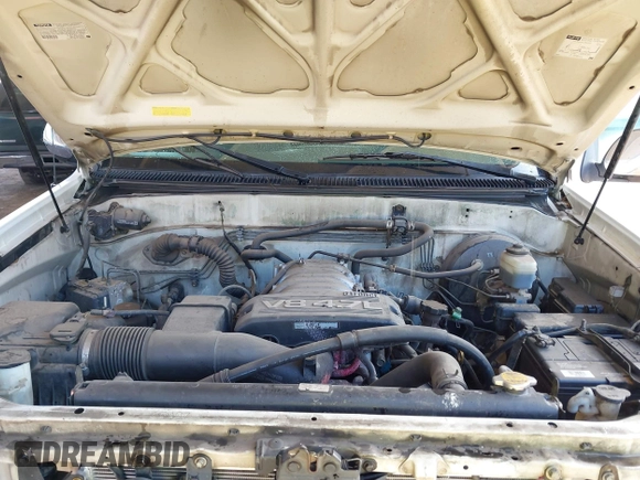 2004 Toyota Tundra SR5 with VIN 5TBDT44134S442463, listed as a IAAI auction lot 42058891 with 225,806 mi miles and . Bid and sale history available at DreamBid. Image 10.