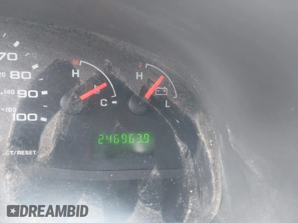 2004 Ford Econoline Cargo with VIN 1FTRE14WX4HA06537, listed as a IAAI auction lot 41745018 with 246,963 mi miles. Bid and sale history available at carsss.com. Image 7.