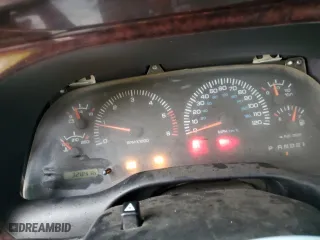 1998 Dodge Ram 1500 with VIN 1B7HF16Z2WS579700, listed as a Copart auction lot 81646884 with 328,476 mi miles and Salvage Title. Bid and sale history available at carsss.com. Image 9.