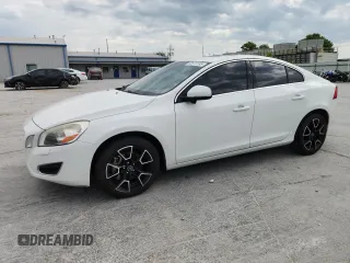 2013 Volvo S60 T5 Premier with VIN YV1612FS0D2202143, listed as a Copart auction lot 62673185 with 67,407 mi miles and Clean title. Bid and sale history available at DreamBid. Image 1.