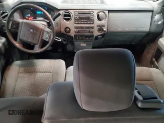 2013 Ford F-250 XL with VIN 1FT7W2B64DEB25764, listed as a Copart auction lot 60490365 with 240,846 mi miles and Salvage title. Bid and sale history available at DreamBid. Image 8.