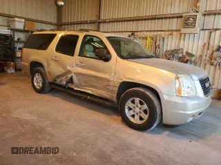 2013 GMC Yukon XL SLE with VIN 1GKS1HE09DR364453, listed as a Copart auction lot 50092265 with 135,225 mi miles and Salvage Title. Bid and sale history available at carsss.com. Image 4.