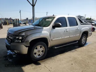 2009 Chevrolet Avalanche 2LT with VIN 3GNFK22099G195819, listed as a Copart auction lot 60760245 with 136,510 mi miles and Salvage title. Bid and sale history available at DreamBid. Image 1.