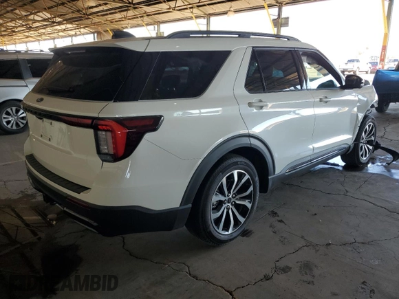 2025 Ford Explorer ST-Line with VIN 1FMUK7KH3SGA50405, listed as a Copart auction lot 49853135 with 6,287 mi miles and Salvage title. Bid and sale history available at DreamBid. Image 3.
