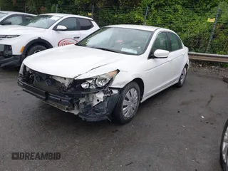 2010 Honda Accord LX z VIN 1HGCP2F37AA077256, wystawiony jako IAAI lot #42293341 z przebiegiem 151 563 mil mil oraz . Historia ofert i sprzedaży dostępna na DreamBid. Obrazek 2.