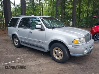 1999 Lincoln Navigator z VIN 5LMPU28L7XLJ15273, wystawiony jako IAAI lot #42444649 z przebiegiem Nie podano mil oraz . Historia ofert i sprzedaży dostępna na DreamBid. Obrazek 1.