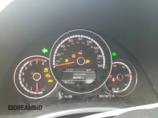 2016 Volkswagen Beetle SE с VIN 3VWJ17AT9GM605867, выставлен на аукционе Copart как лот 41690005 с пробегом 46 090 миль миль и Списание • Salvage title. История ставок и продаж доступна на DreamBid. Изображение 9.