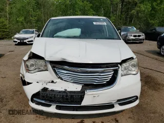 2014 Chrysler Town & Country Limited z VIN 2C4RC1GG3ER151709, wystawiony jako Copart lot #58435695 z przebiegiem 244 241 mil mil oraz Szkoda całkowita • Salvage title. Historia ofert i sprzedaży dostępna na DreamBid. Obrazek 5.
