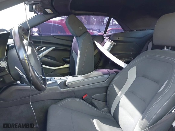 2018 Chevrolet Camaro 1LT with VIN 1G1FB3DS6J0167524, listed as a IAAI auction lot 41583079 with 98,089 mi miles. Bid and sale history available at carsss.com. Image 20.