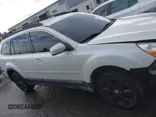 2011 Subaru Outback Limited Power Moon с VIN 4S4BRDLC9B2315913, выставлен на аукционе IAAI как лот 41022395 с пробегом 171 402 миль миль и . История ставок и продаж доступна на DreamBid. Изображение 13.
