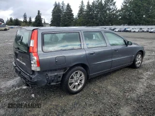 2006 Volvo V70 with VIN YV1SW612X62580391, listed as a Copart auction lot 72591924 with 96,112 mi miles and Salvage Title. Bid and sale history available at carsss.com. Image 3.