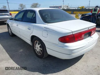 1999 Buick Regal LS with VIN 2G4WB52K7X1460993, listed as a IAAI auction lot 41984755 with 173,172 mi miles. Bid and sale history available at carsss.com. Image 3.