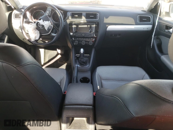 2015 Volkswagen Jetta Sedan Hybrid SEL Premium with VIN 3VW637AJ7FM400853, listed as a Copart auction lot 74588603 with 36,030 mi miles. Bid and sale history available at carsss.com. Image 8.
