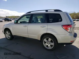 2010 Subaru Forester 2.5X Limited with VIN JF2SH6DCXAH762264, listed as a Copart auction lot 54958395 with 137,714 mi miles and Clean Title. Bid and sale history available at carsss.com. Image 2.