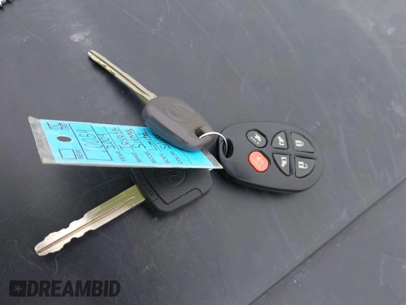 2009 Toyota Sienna XLE with VIN 5TDZK22C49S258892, listed as a IAAI auction lot 42453604 with 288,183 mi miles and . Bid and sale history available at DreamBid. Image 11.