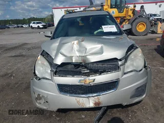 2014 Chevrolet Equinox LT with VIN 2GNALBEKXE6213366, listed as a IAAI auction lot 41974600 with 203,584 mi miles. Bid and sale history available at carsss.com. Image 13.