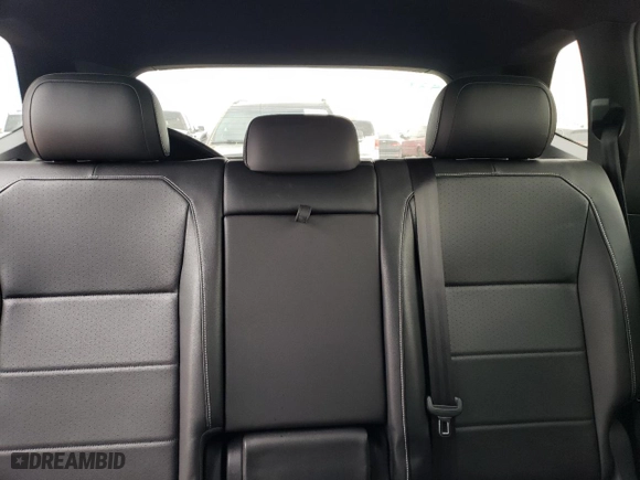 2021 Volkswagen Tiguan SE with VIN 3VV2B7AX5MM057855, listed as a Copart auction lot 48918515 with 32,129 mi miles and Salvage Title. Bid and sale history available at carsss.com. Image 10.
