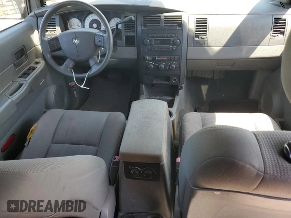 2005 Dodge Durango SXT with VIN 1D4HD38K45F584666, listed as a Copart auction lot 59212785 with 139,604 mi miles and Non repairable. Bid and sale history available at DreamBid. Image 8.
